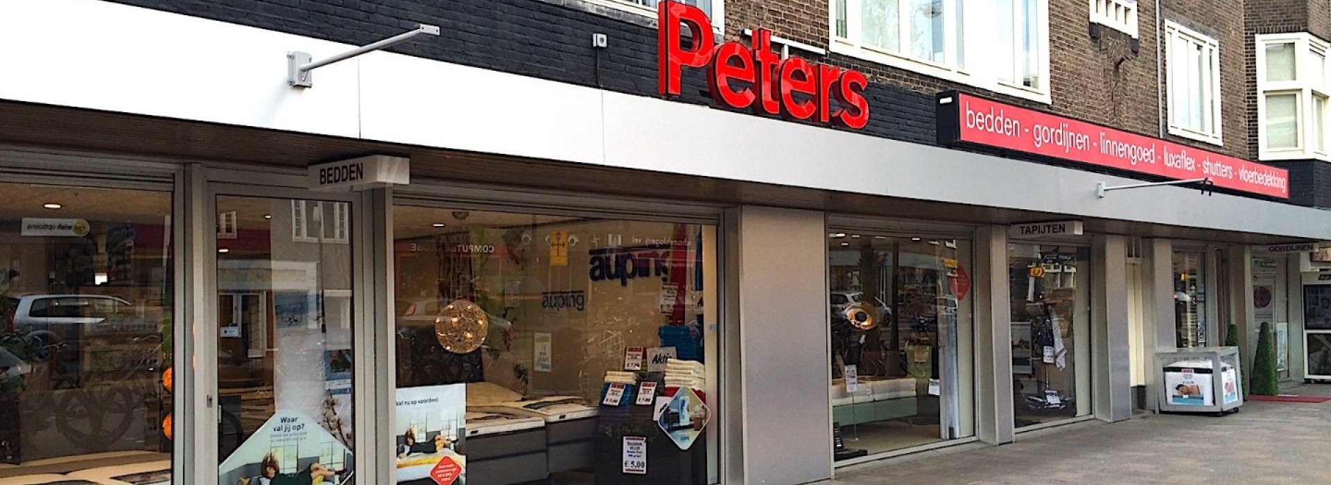 peters-Amsterdam-header-.jpg